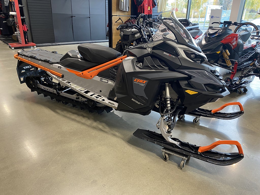 Lynx 49 RANGER PRO 600R E-TEC