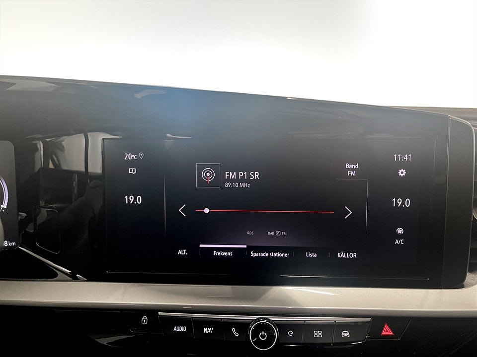 Bild på Opel Mokka-e Ultimate 50kWh 136hk Aut B-KAMERA CARPLAY