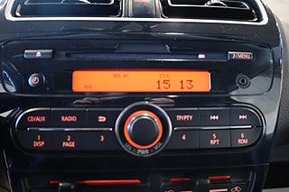 Halvkombi Mitsubishi Space Star 16 av 22