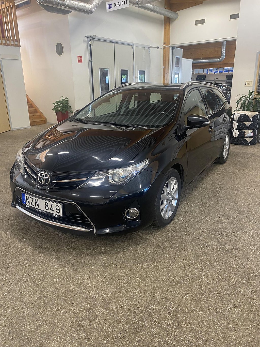 Toyota Auris 2.0 D-4D DPF T