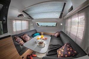 Husvagn, 1-axl Adria ACTION 391 LH 6 av 7