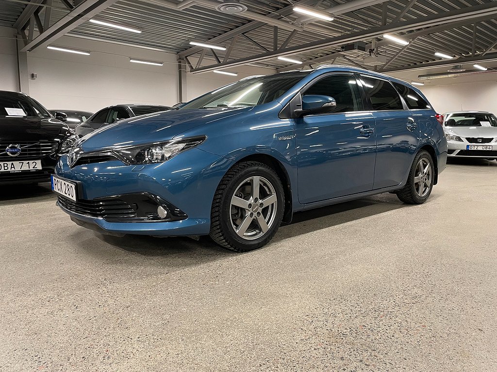 Toyota Auris Touring Sports Hybrid e-CVT Intense Edition