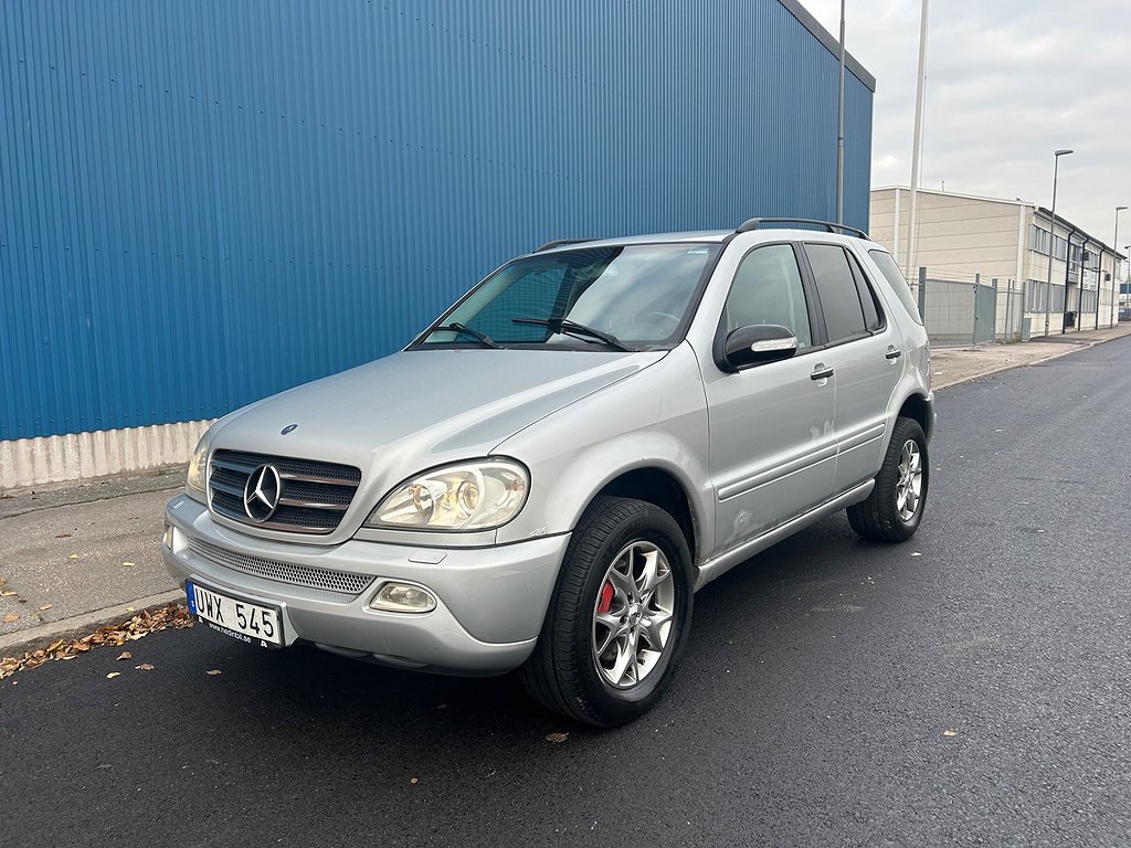 Mercedes-Benz ML 400 V8 CDI  läder Dragkrok  Svensksåld 