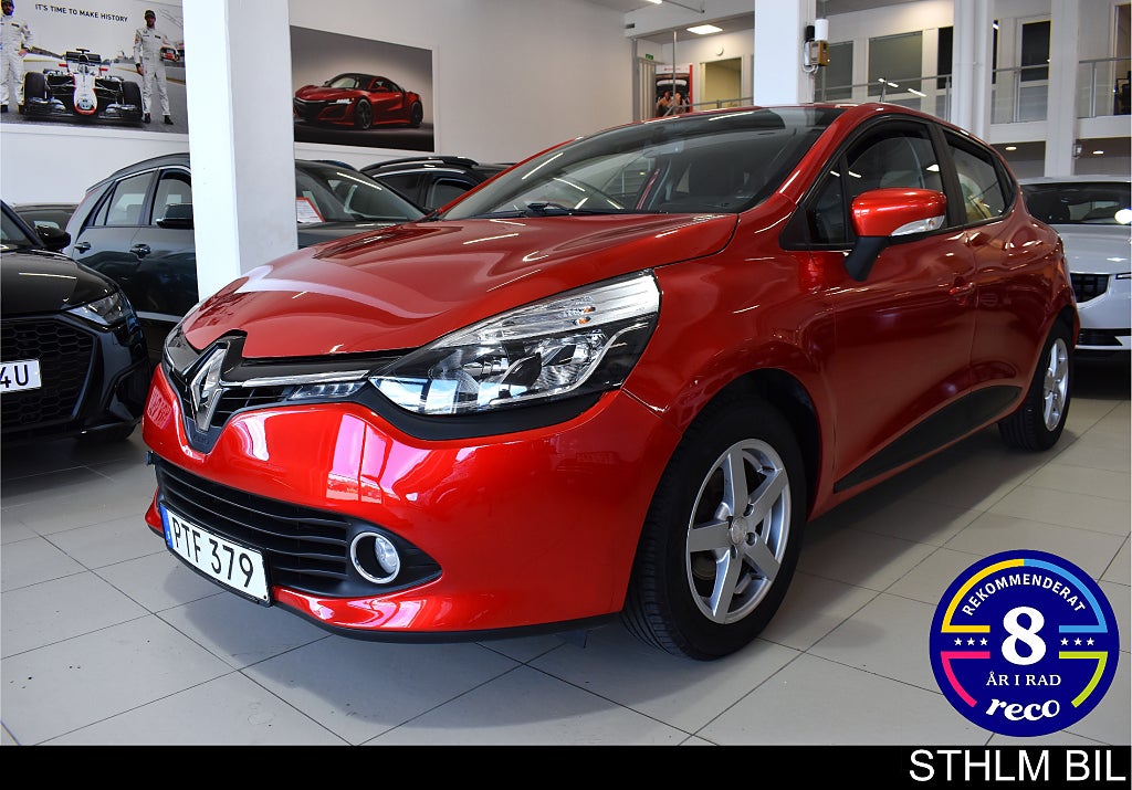 Renault Clio 0.9 TCe Energy Navi Motorvärmare 3,45% ränta Euro6