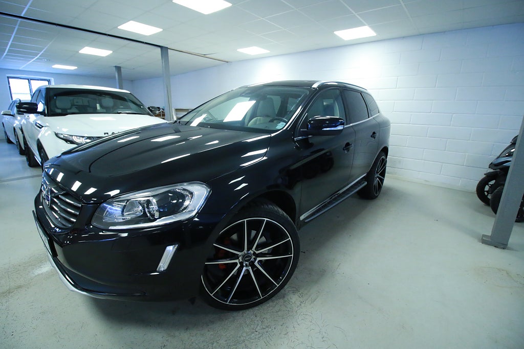 Volvo XC60 D4 AWD Geartronic Summum 181hk Panorama 