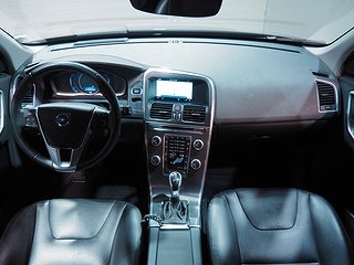 SUV Volvo XC60 15 av 23