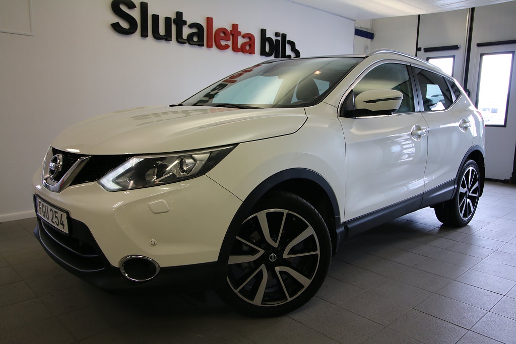 Nissan Qashqai 1.5 dCi DPF Tekna Drag Navi Pan 360¤Kamera S/V hjul