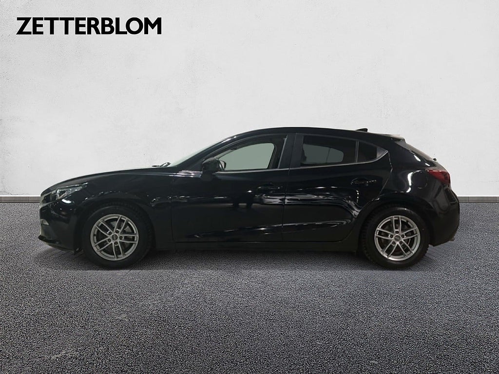 Halvkombi Mazda 3 2 av 18