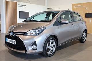 Halvkombi Toyota Yaris 1 av 22