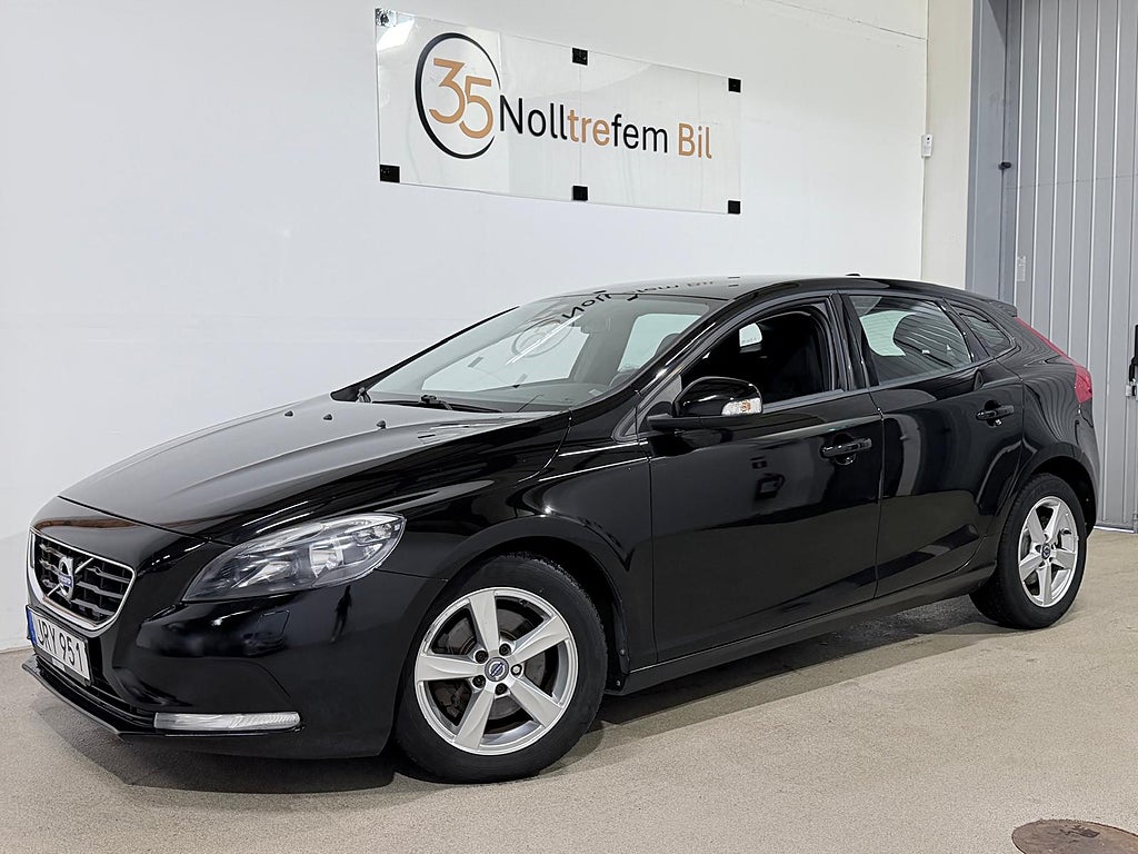 Volvo V40 D2 Powershift Your Kinetic NyServ, Nybes