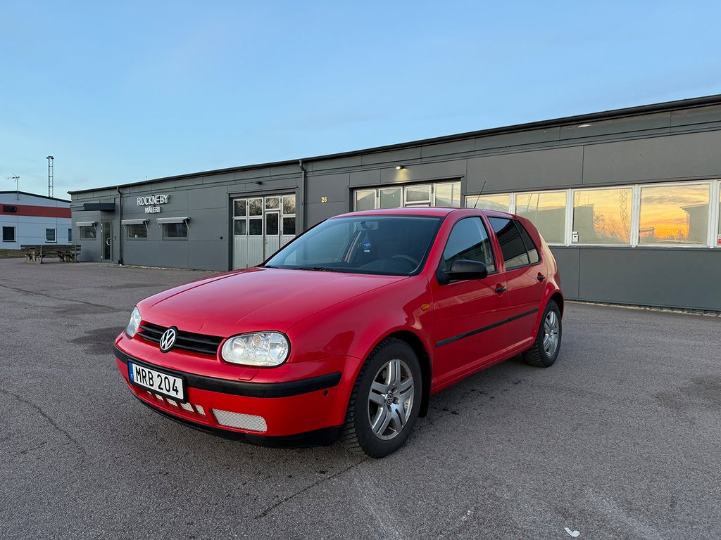 Volkswagen Golf 5-dörrar 1.8 | NYBES | NYSERVAD | 
