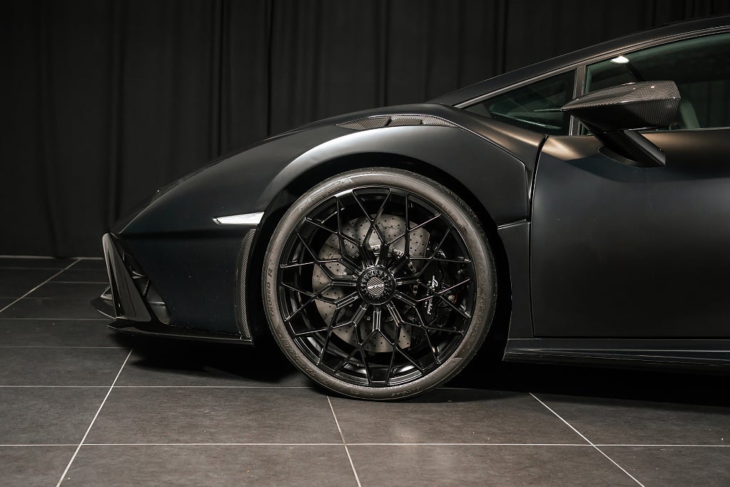 Gallery image 6 of 16