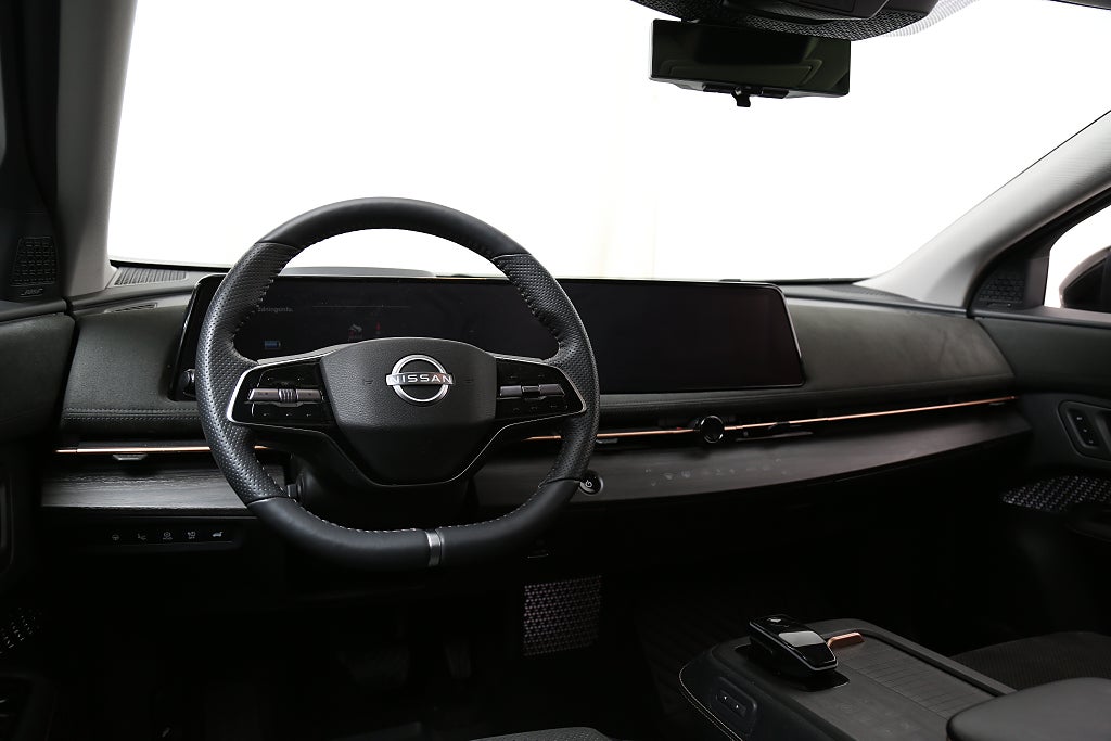Nissan Ariya 87 kWh Evolve 22kW 360° Kamera Navi HuD Panorama
