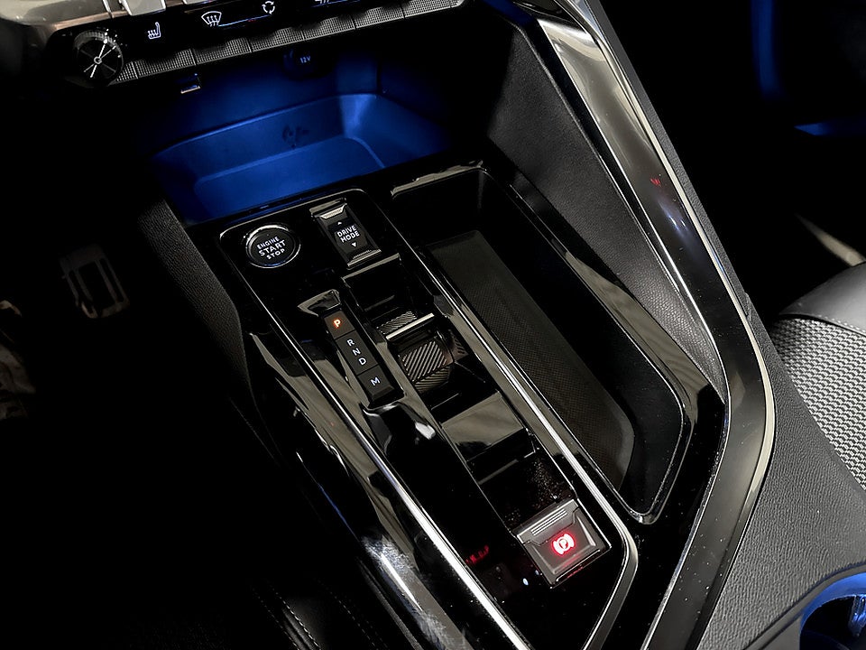 Bild på Peugeot 5008 GT 1.2 PT 130hk Aut 7-SITS B-KAMERA NAV