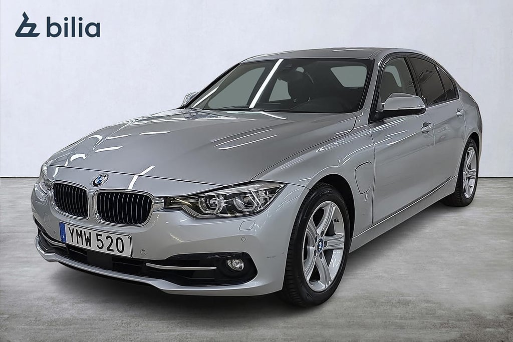 BMW 330e Sedan E Iperformance