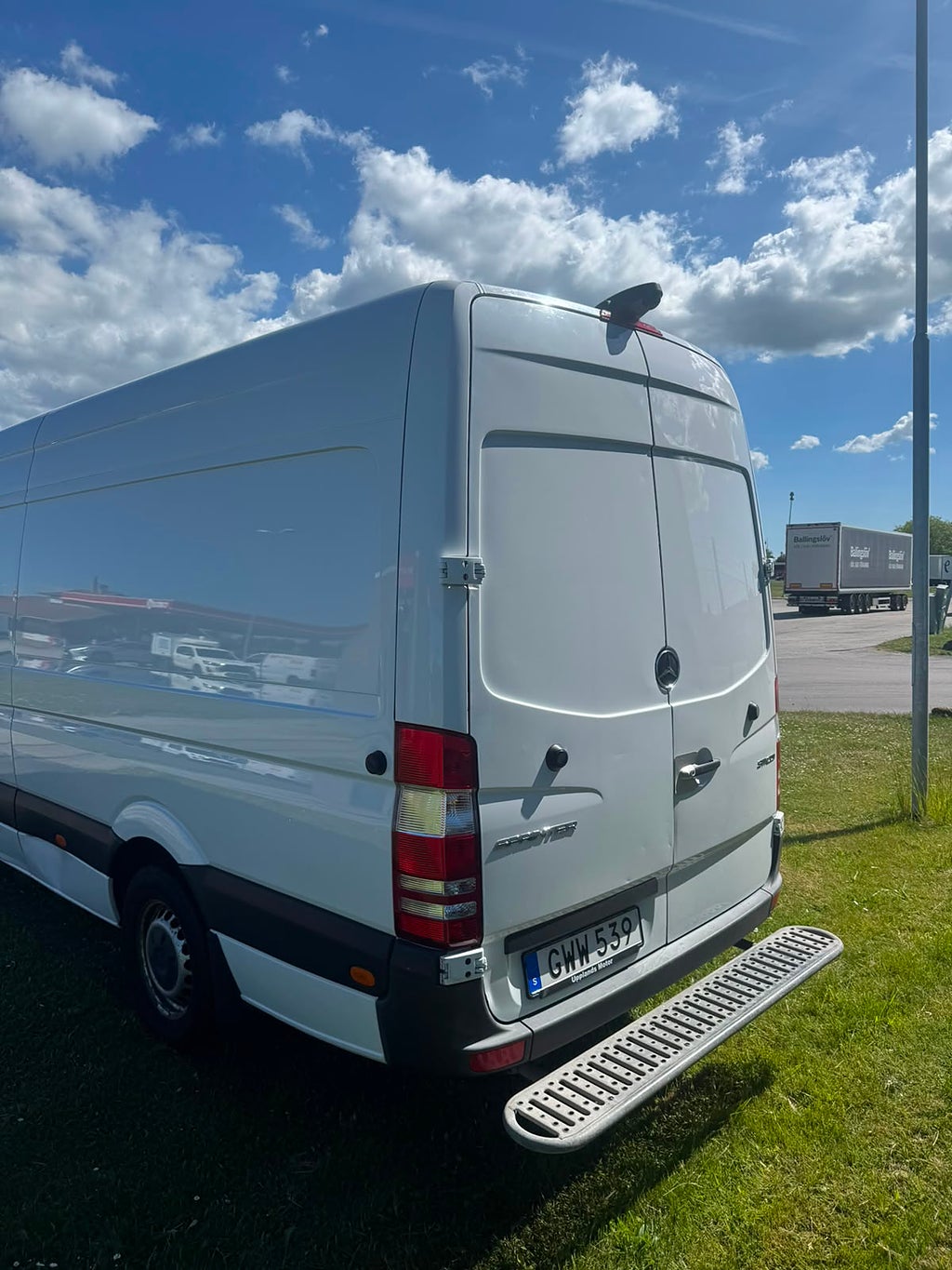 Mercedes-Benz Sprinter 311 CDI 7G 114HK Maxi|Automat|GPS|B-Kamera|Värmare