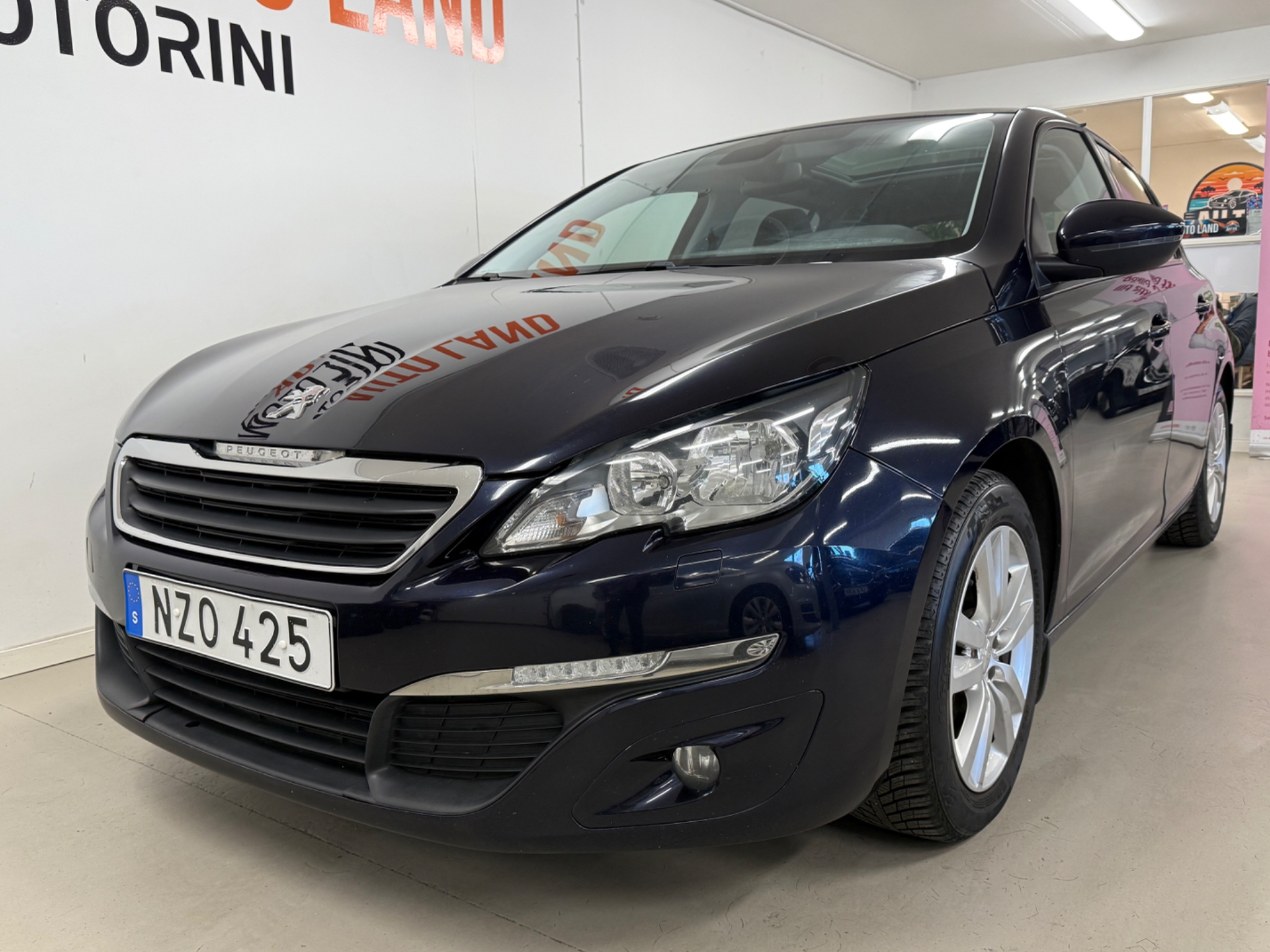 Peugeot 308 2013, bild 2/57