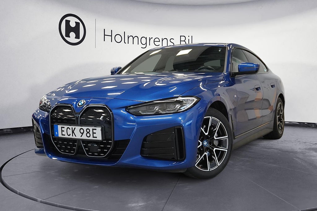 BMW i4 eDrive40 Gran Coupé M-Sport Navi Drag HiFi 360 Kamera Rattvärme
