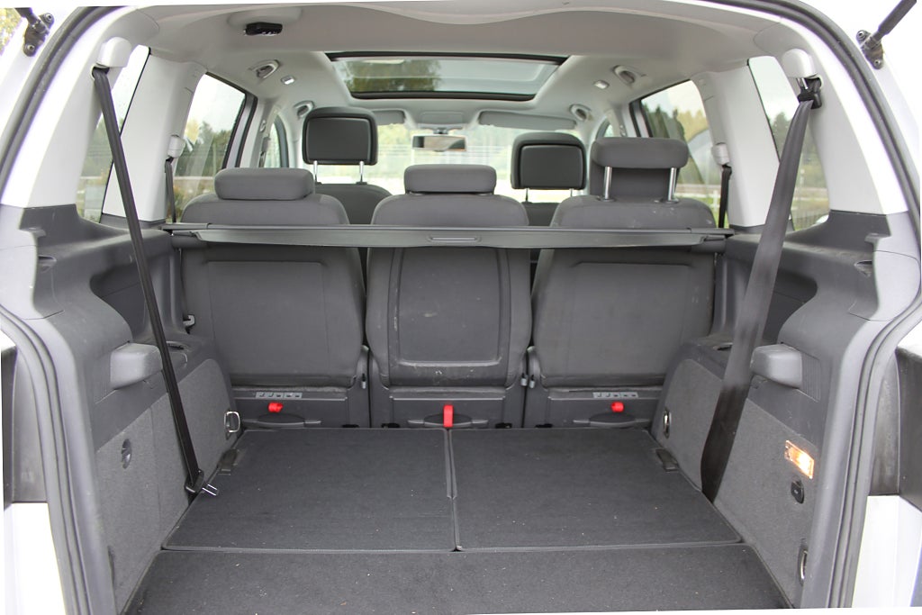 Volkswagen Touran 2013 - miniatyr 11