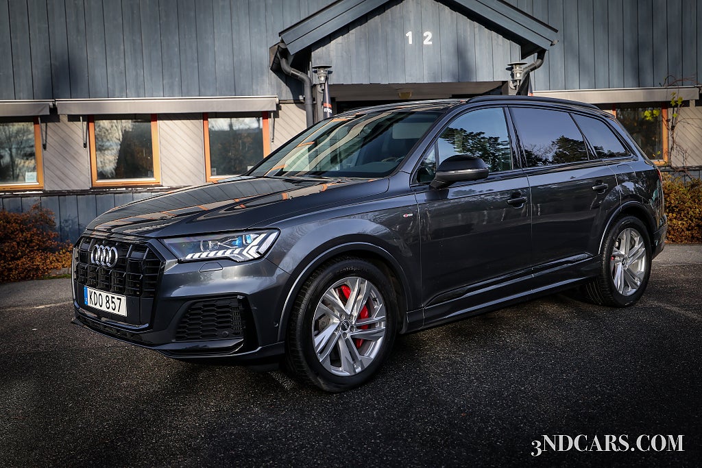 Audi Q7 60 TFSI E Q S-LINE MOMS ADAPTIV-LUFT LASER  HD MATRIX EU6