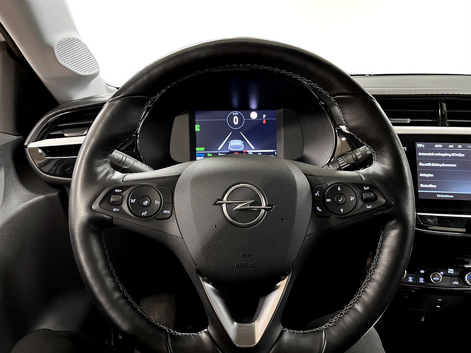 Bild på Opel Corsa-e 50 kWh 136hk Aut Design & Tech B-Kamera Carplay