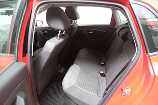 Halvkombi Volkswagen Polo 17 av 18