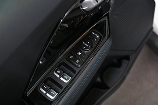 SUV Kia E-Niro 8 av 20