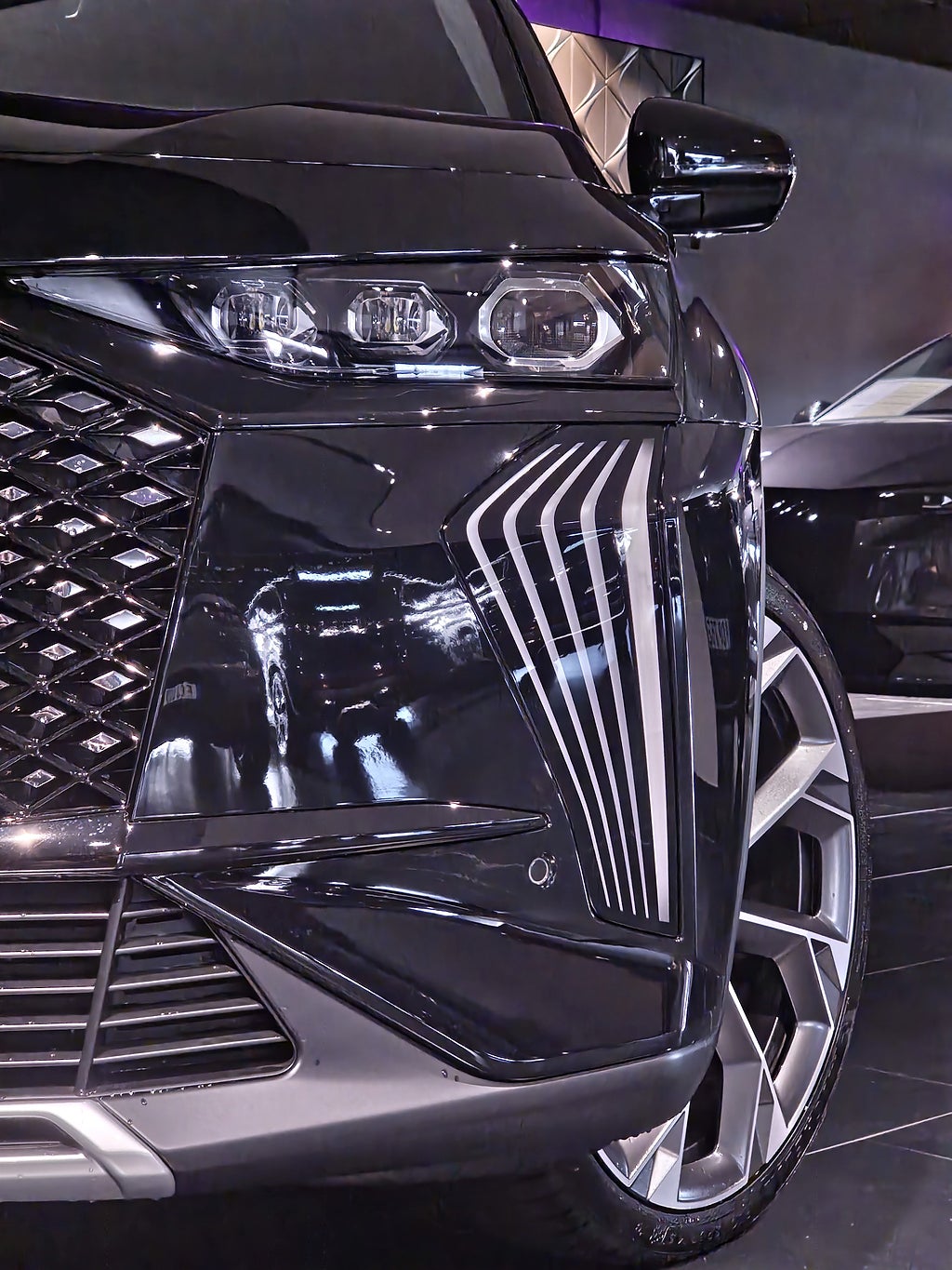 Bild på DS 7 Crossback E-Tense Performance Line+ 300hk Aut AWD - 360-KAMERA, CARPLAY, M