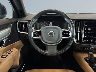 Volvo V90 T8 Twin Engine AWD Geartronic Momentum Adv S&V/Drag – bild 9