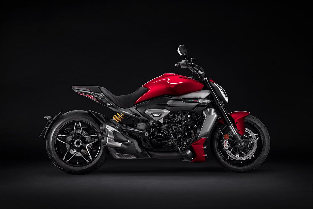 Ducati Xdiavel V4 