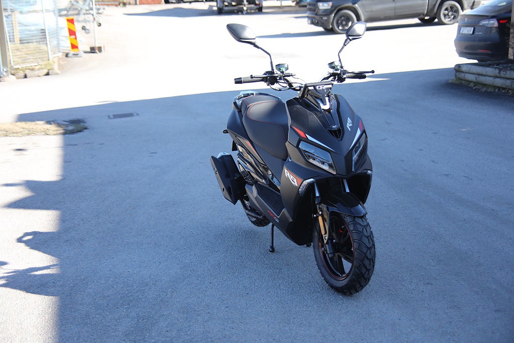 MOTO CR R9 Pure 4T EFI 2025 - miniatyr 2