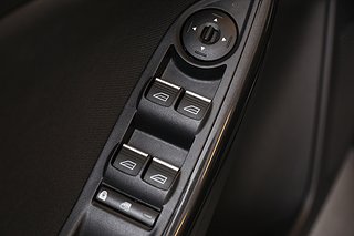 Halvkombi Ford Focus 9 av 17
