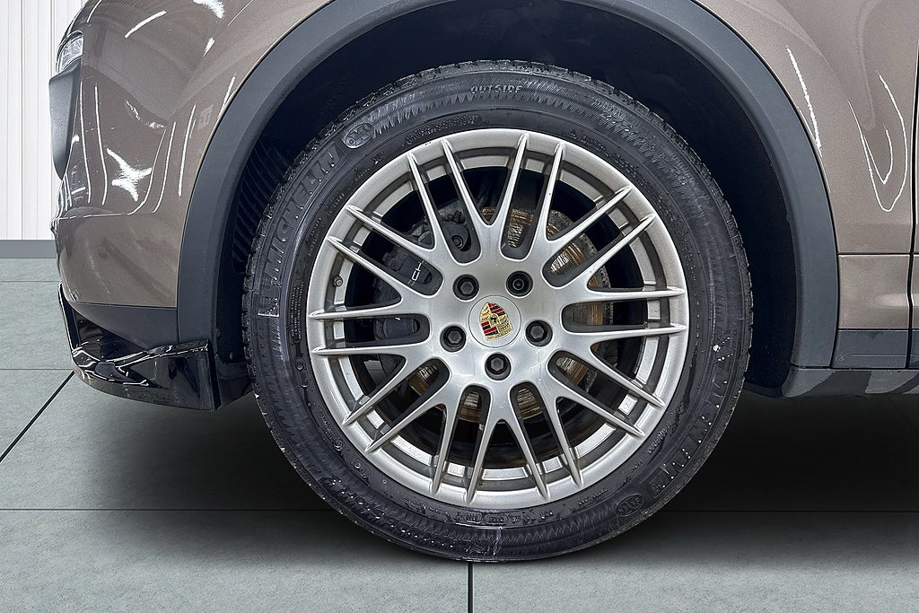 Porsche Cayenne 2016