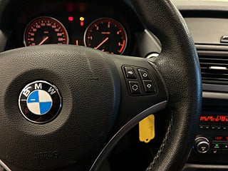 BMW X1 xDrive18d Dragkrok/MoK-Värm/SoV-Däck/Psensorer/Kamkedja – bild 20