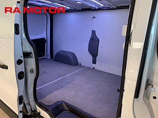 Transportbil - Skåp Nissan primastar 12 av 18