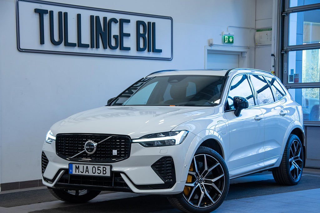 Volvo XC60 T8 AWD 456HK Polestar B&W HuD Läder Pano Värm Drag 21" 