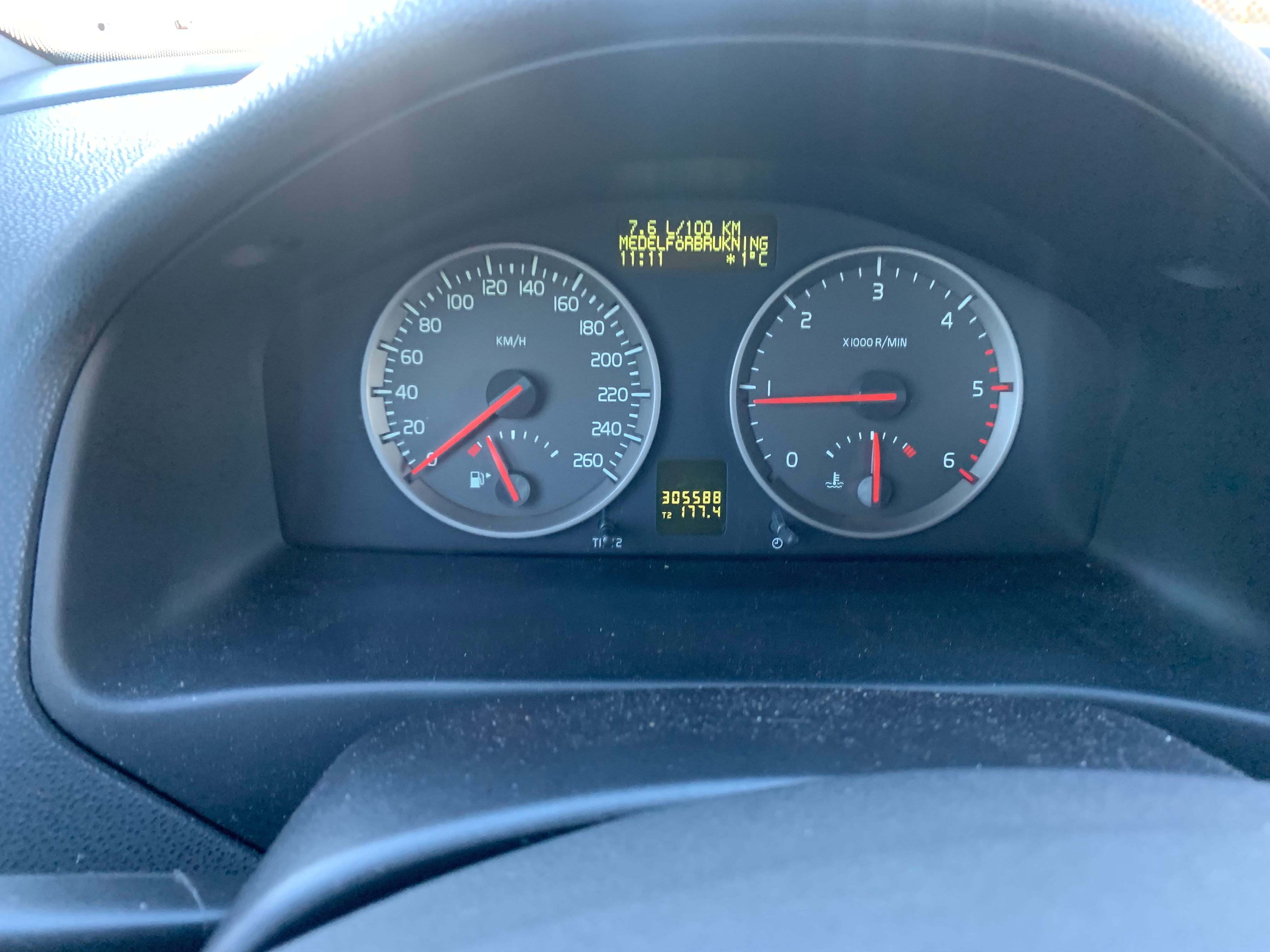 Volvo S40 2.0 D Kinetic 136hk 2007, bild 6/33