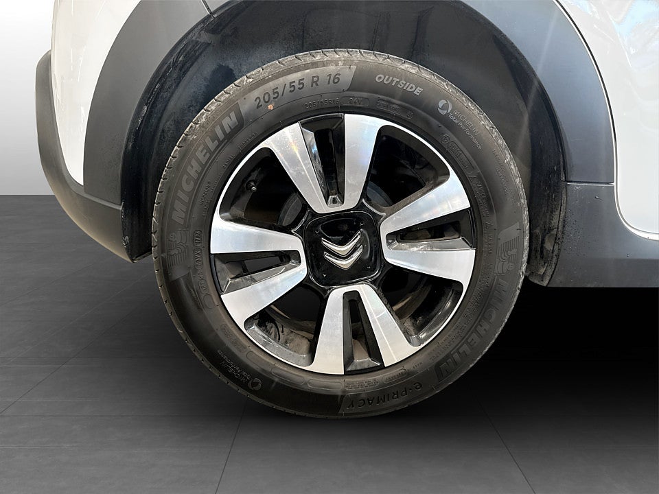 Bild på Citroën C3 Shine 1.2 PT 110hk Aut CARPLAY BACKSENSORER