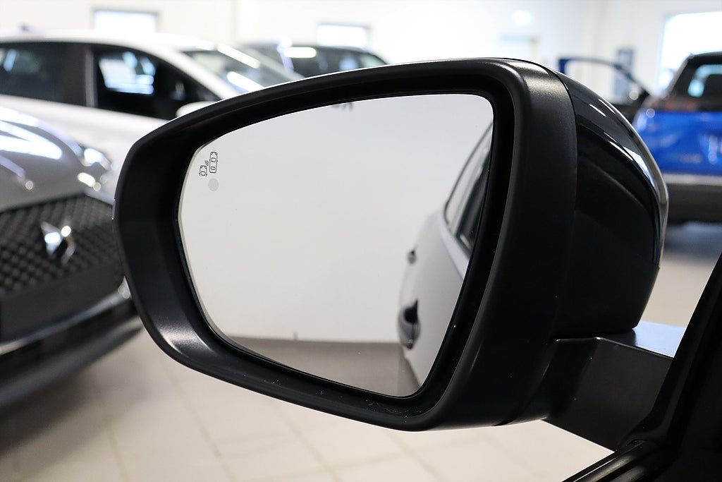 Bild på Peugeot 3008 GT HYBRID4 300hk Aut AWD - B-KAMERA