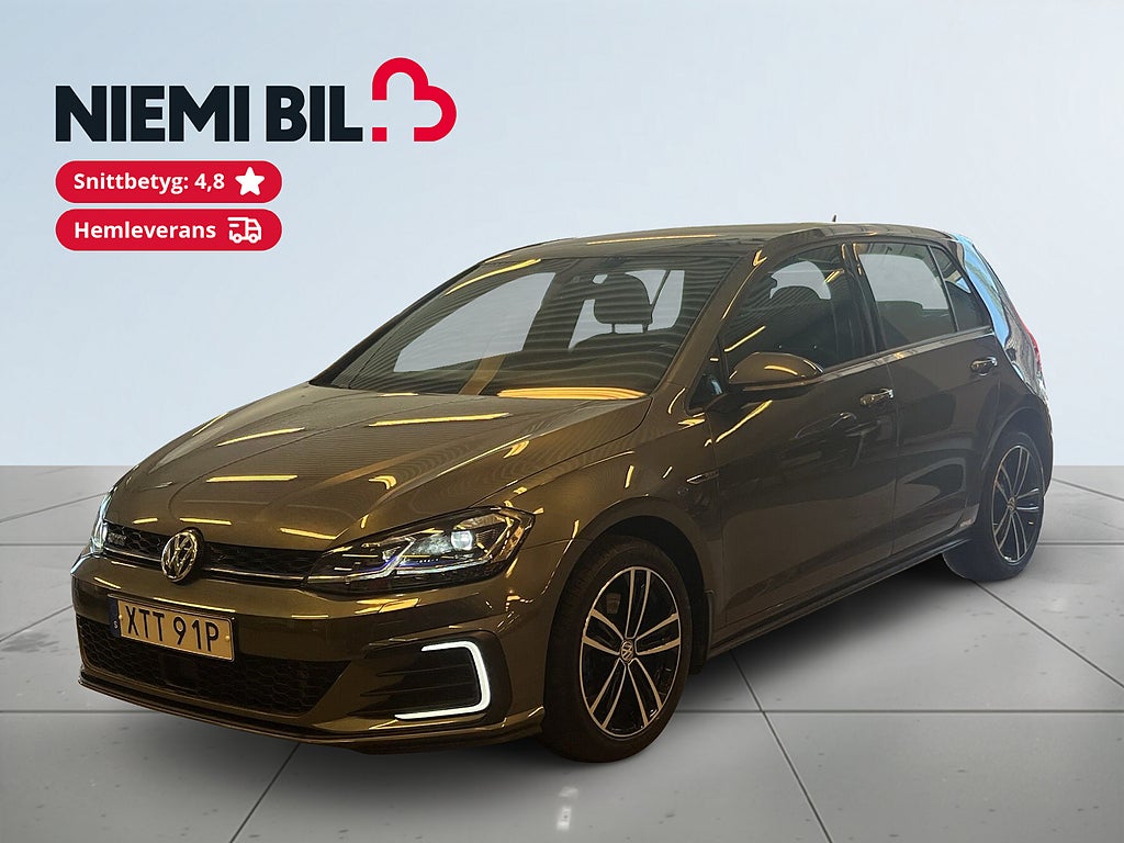 Volkswagen Golf GTE 1.4 TSI 50-64km Range/P-Sens/S&V-Hjul/Carplay & AA