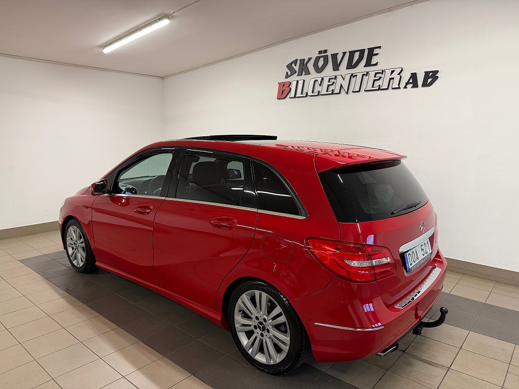 Mercedes-Benz B 2013 - miniatyr 3