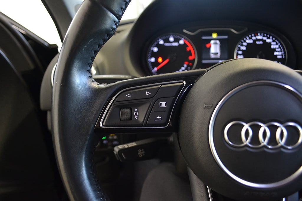 Audi A3 Sportback 1.5 TFSI COD 150hk Proline | PDC | 2018