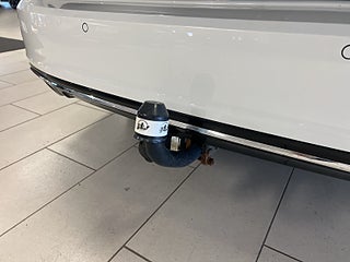 Volvo V90 D5 AWD Inscription Drag Dvärme Kamera Rattvärm Navi S&V – bild 18