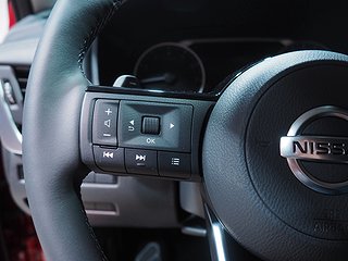 SUV Nissan Qashqai 16 av 22