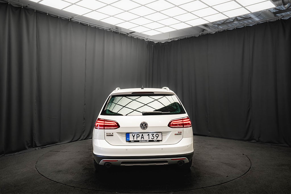 Volkswagen Golf Alltrack 1.8 TSI 4M Alltrack B-VÄRM DRAG KAMERA COCKPIT 180