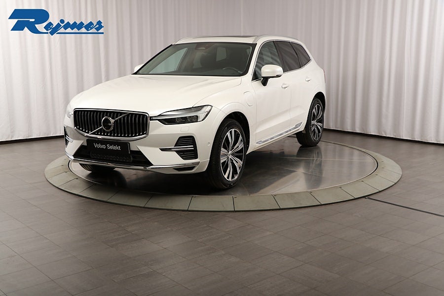 Volvo XC60 Recharge T6 Core Edition