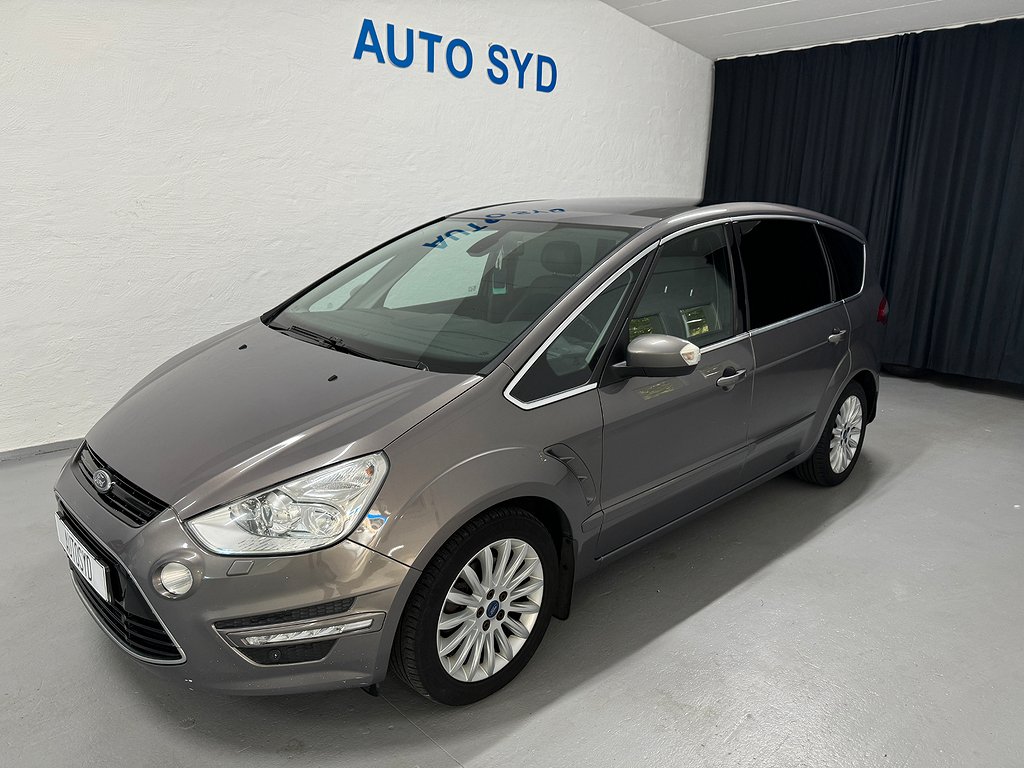 Ford S-Max 2.0 TDCi Powershift, 163hk panorama, Drag