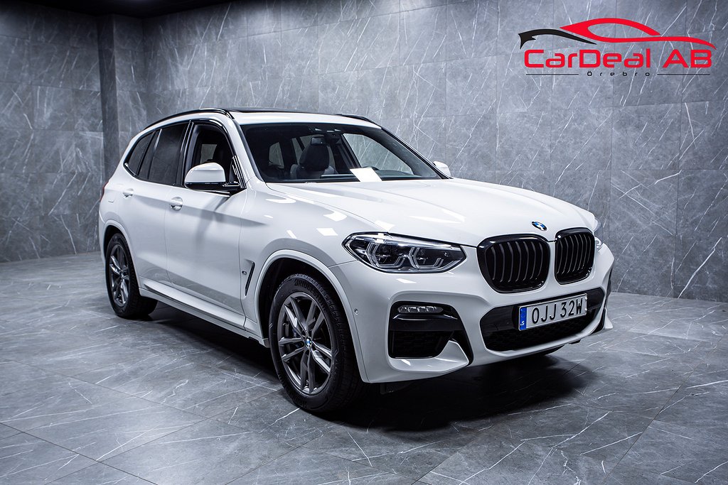 BMW X3 xDrive30e 292HK M-Sport Panorama Kamera GPS Drag MOMS