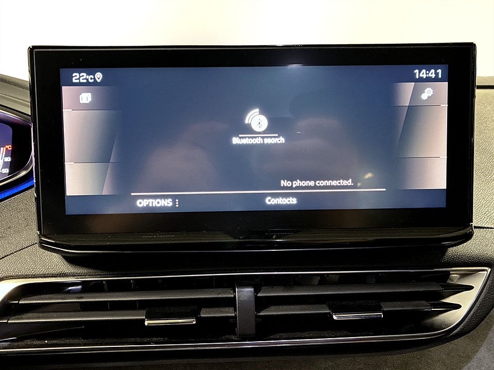 Bild på Peugeot 5008 GT 1.2 PT 130hk Aut 7-SITS CARPLAY NAVI