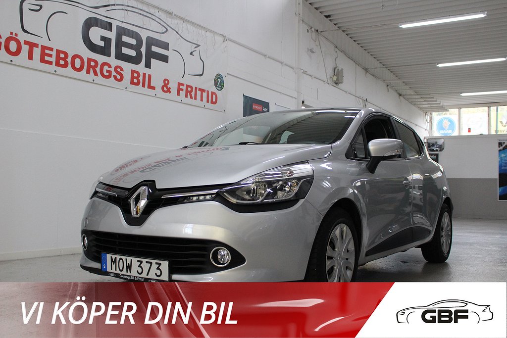 Renault Clio 1.2  Endast 5994 mil / Bytt kamrem